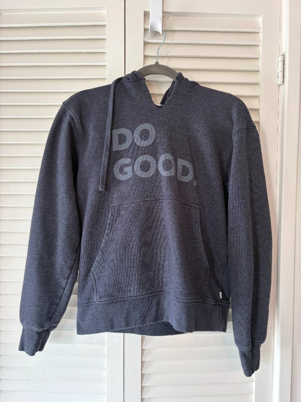Cotopaxi hooded Do Good sweatshirt small grey hoodie *flaw* pullover grey